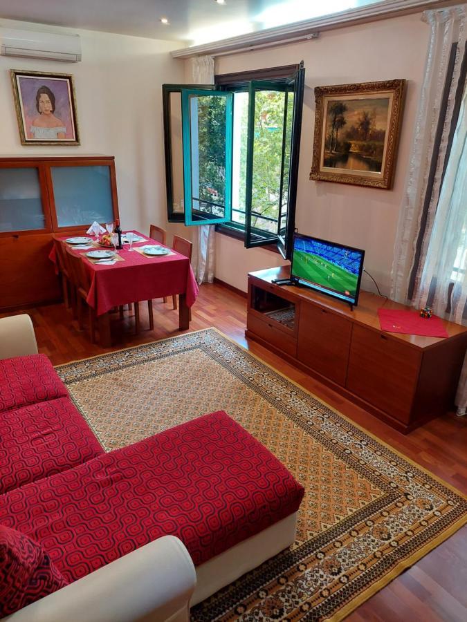 Apartamento Gran Via De Les Corts Catalanes Barcelona Luaran gambar