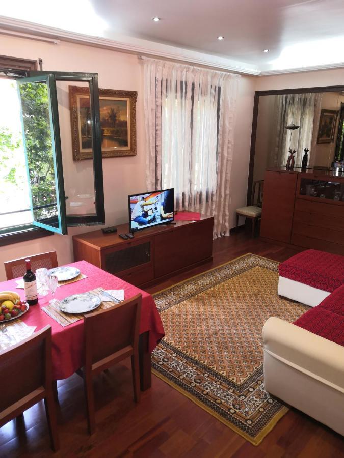 Apartamento Gran Via De Les Corts Catalanes Barcelona Luaran gambar