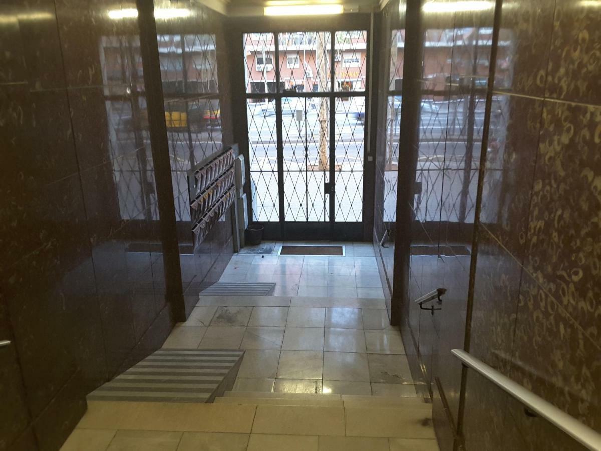 Apartamento Gran Via De Les Corts Catalanes Barcelona Luaran gambar