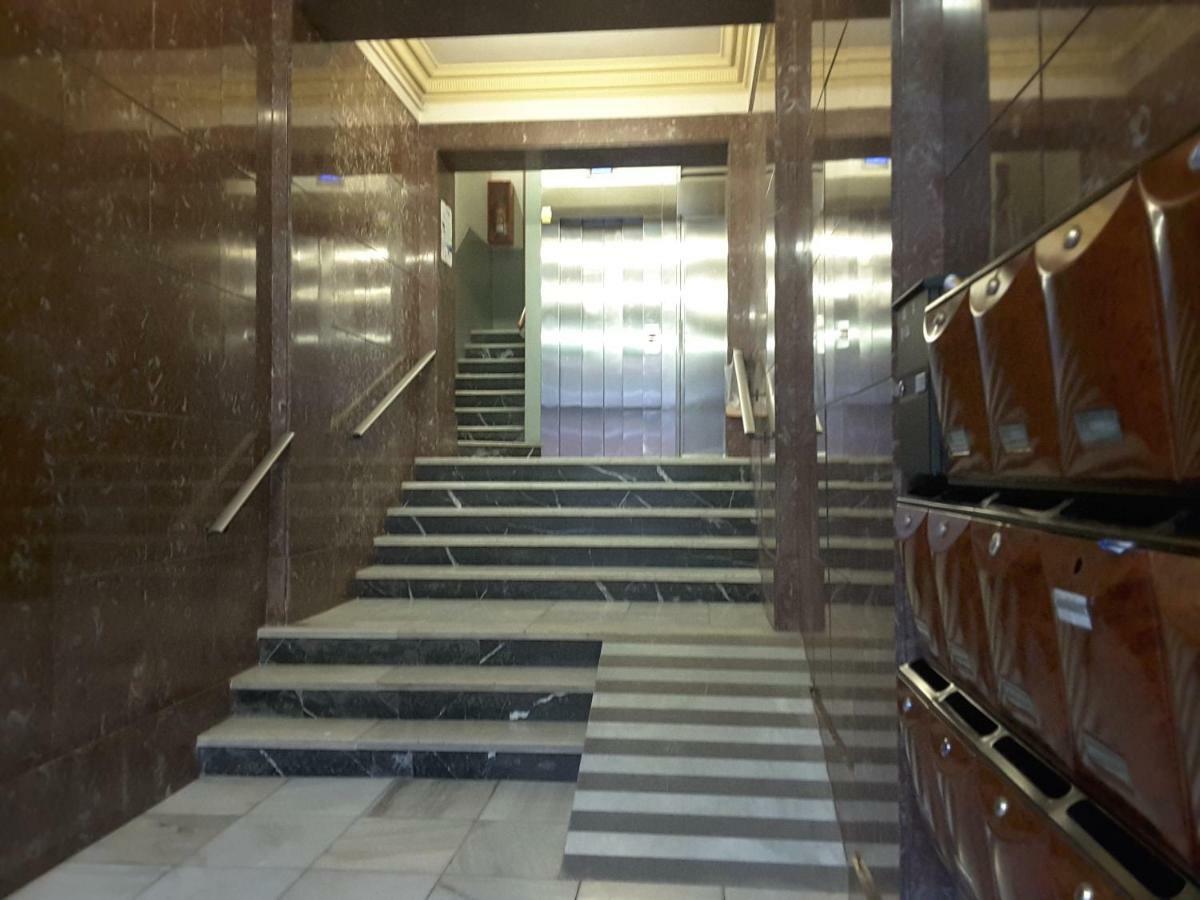 Apartamento Gran Via De Les Corts Catalanes Barcelona Luaran gambar